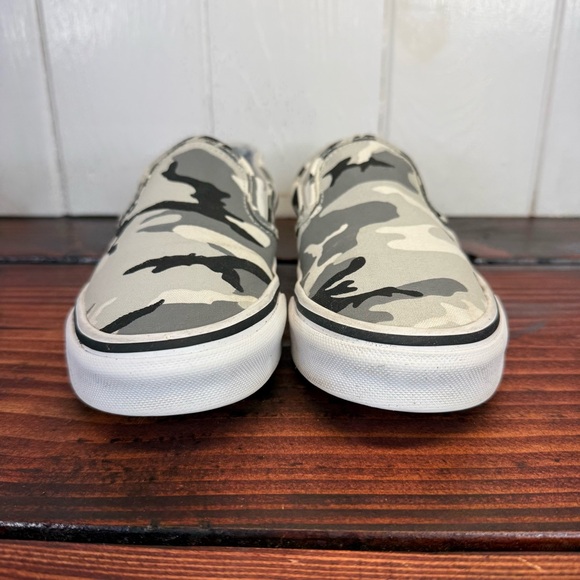 Vans Classic Slip-On Camo Gray White Women’s 6.5 / Men’s 5 - Picture 4 of 8